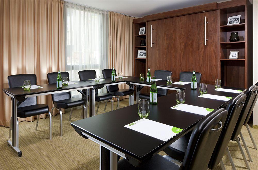 Courtyard By Marriott Paris Arcueil Otel Dış mekan fotoğraf